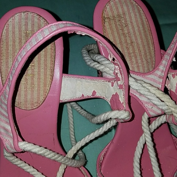 Wedges - Picture 2 of 8